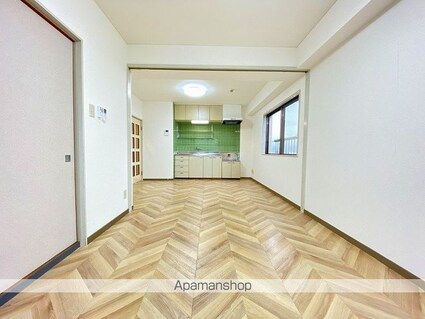 福井県福井市南四ツ居１丁目[2LDK/67m2]の内装