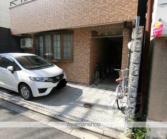 ジーサード林の玄関写真
