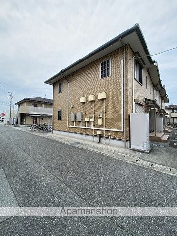 シャトレーIIの外観写真