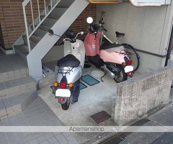 マンショントシェイレイの外観写真