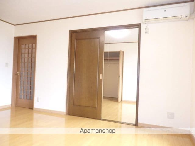 HIMAWARIの内装写真