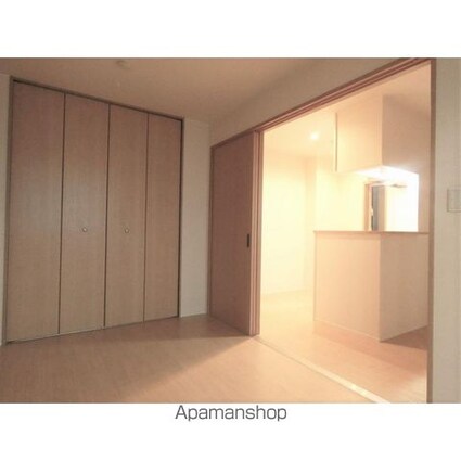 ＴＡＴＳＵＭＩビル[1LDK/36.81m2]のリビング・居間3