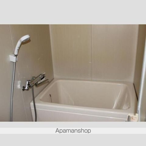ベルシェ新開の内装写真