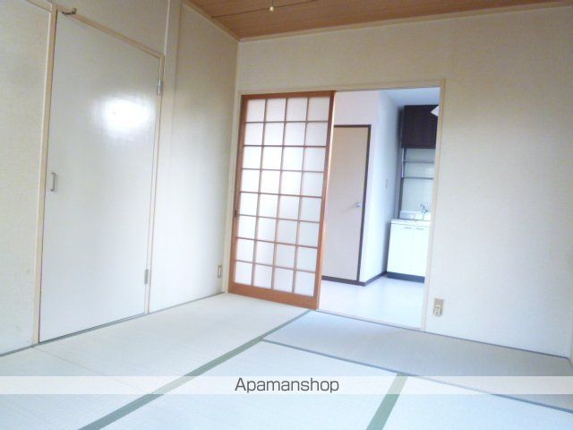 葵荘1号棟の内装写真