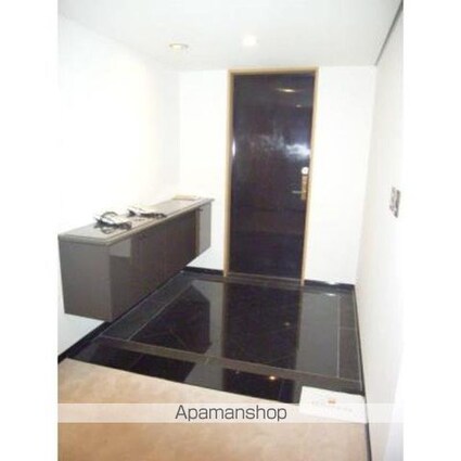 西原パーク・マンション[4LDK/208.15m2]の玄関