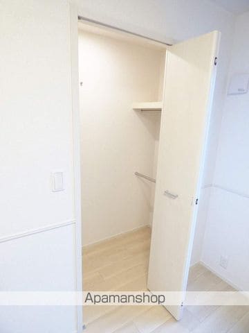 フェニックスBの内装写真