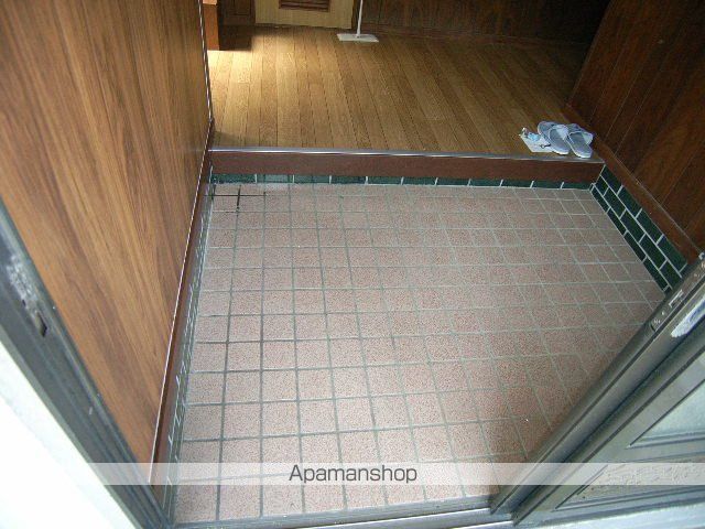 室蘭市 2階建 築43年の内装写真