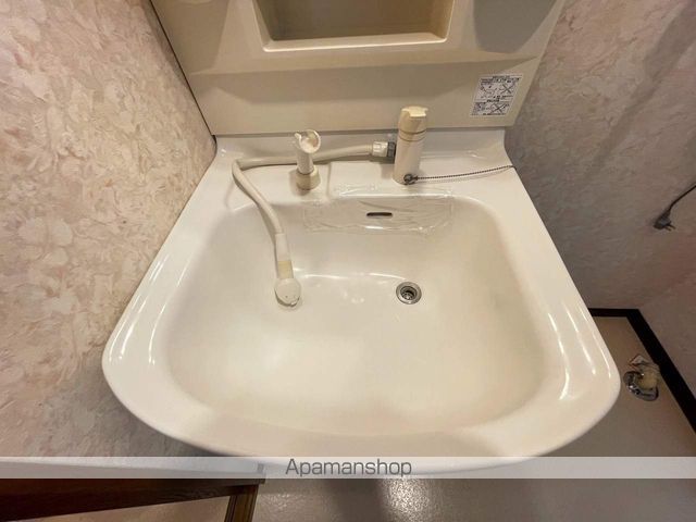 ピュアパレス的場IIIの内装写真