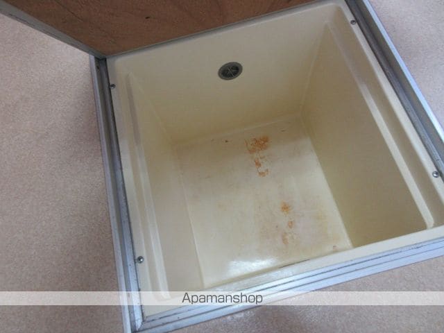 さいごく貸家の内装写真