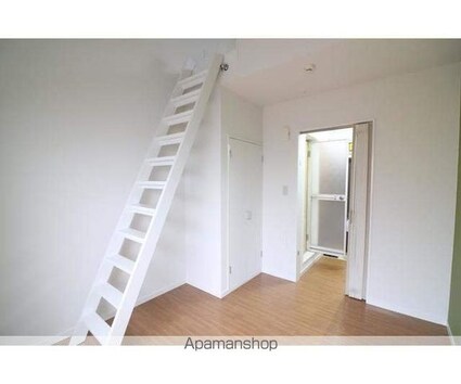 ロフティーティムール[1R/13.66m2]の収納