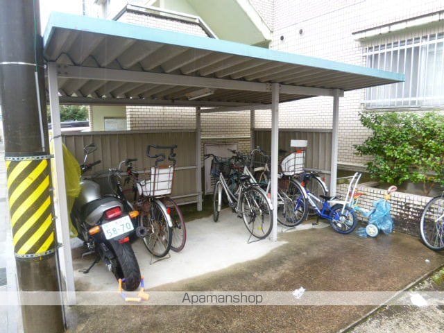 かつやビルの外観写真