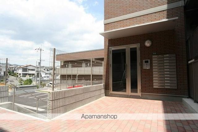 アンプルール クラージュコリーヌシャンIIの内装写真