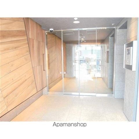 ラ・メゾン川崎六番館の玄関写真