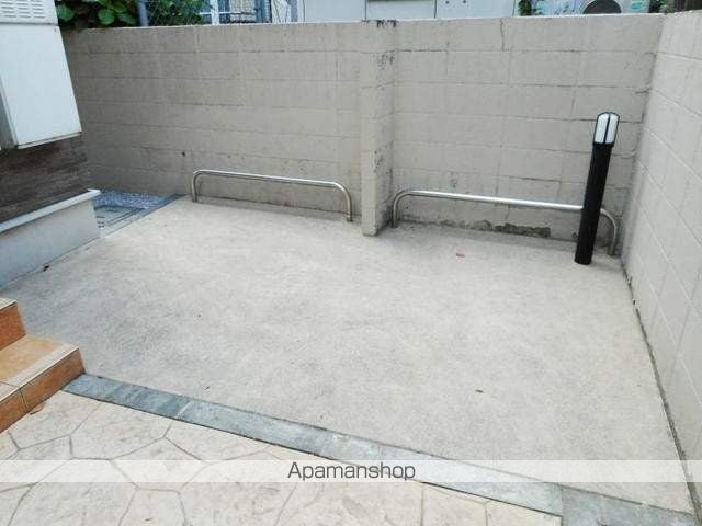 フローラ柴崎[1K/28.12m2]の共用部2