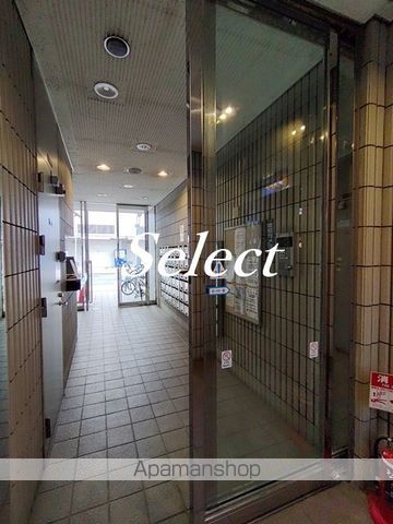 シティマンションオリエント伊勢佐木町の玄関写真