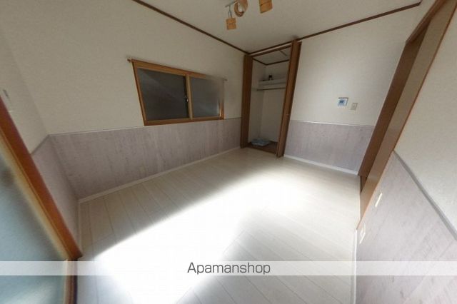 プラグイン関屋大川前の内装写真