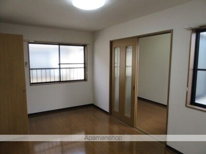 ハーモニー紫竹Ⅱ[2K/31.8m2]のリビング・居間