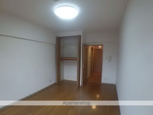 セコンダリー谷畑の内装写真