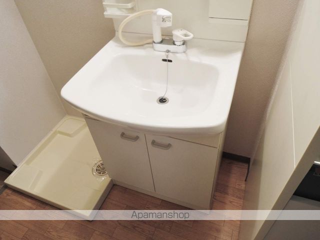 アヴァンセクール江坂の内装写真