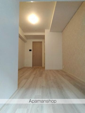 ESLEAD COURT堺筋本町の内装写真