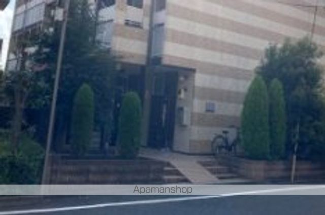レオパレス13STONEIIの玄関写真