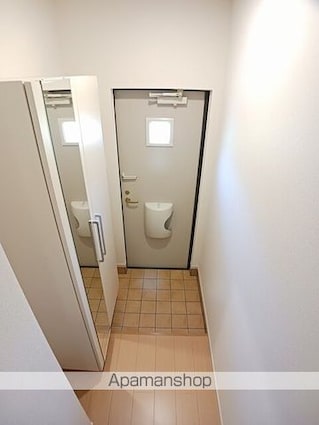 エレガンス京[1LDK/45.97m2]の玄関