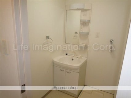 ボア・ソルテ壱番館[1LDK/43m2]の洗面所