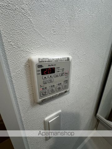 プレサンス塚本ミッドネクストの内装写真