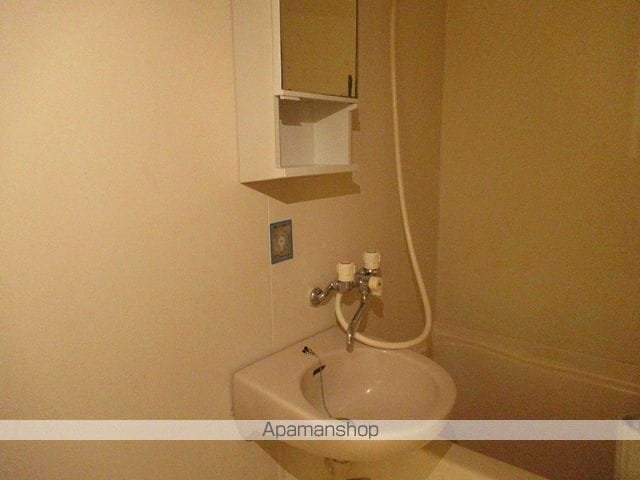 シャトル青山の内装写真
