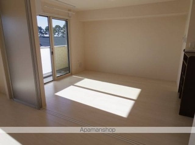 ゼピュロス学園の森 Mの内装写真