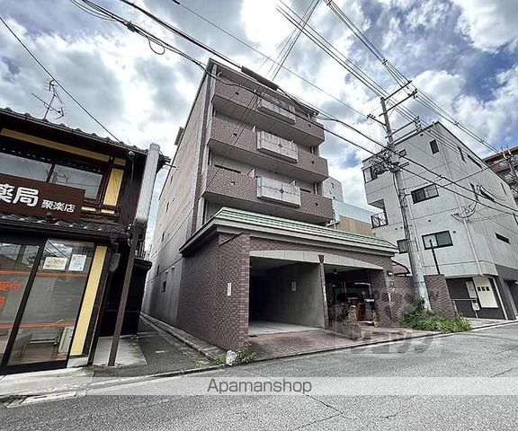 ビクトワール二条の外観写真