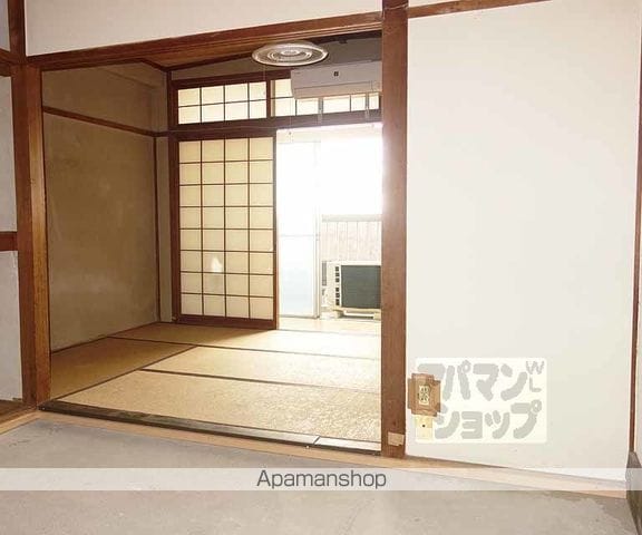 シャトー宝倉の内装写真