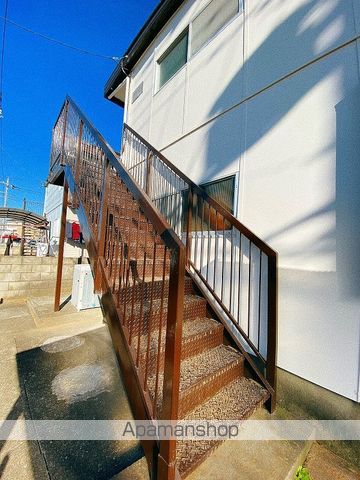 コーポ岡庭A棟の外観写真