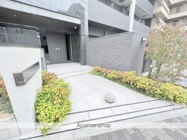 RESIUR−H桜宮リバーコートの玄関写真