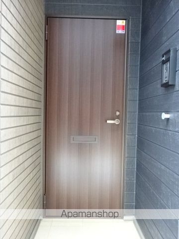 ラフレシールMの玄関写真