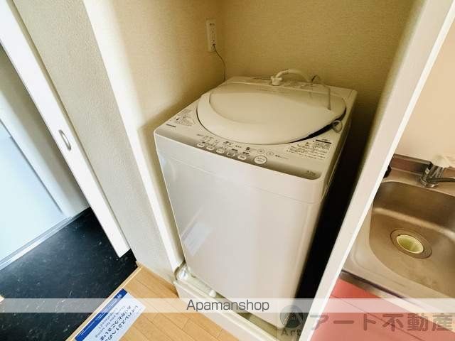 レオパレス雄新ひまわりの内装写真