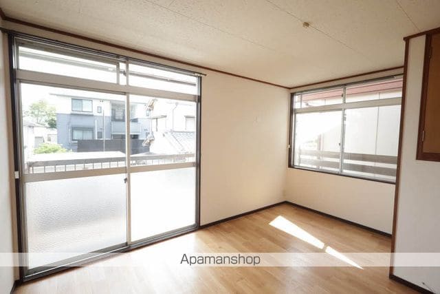 笹川東川一戸建の内装写真