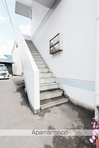 INステイツの外観写真