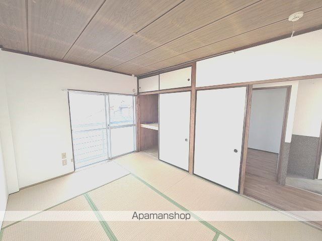 神戸アパートの内装写真
