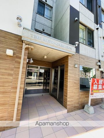 THE RITZ−CARLTONの玄関写真