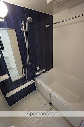 アヴェニール屋形町[1K/30.3m2]のバス