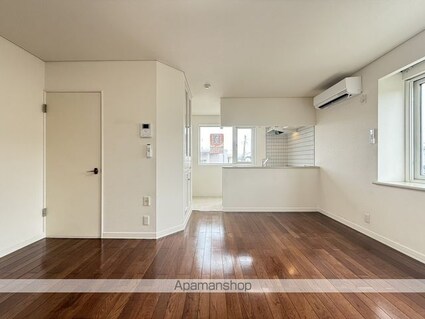 シルバーバック（シルバーバック）[2LDK/50.92m2]のリビング・居間