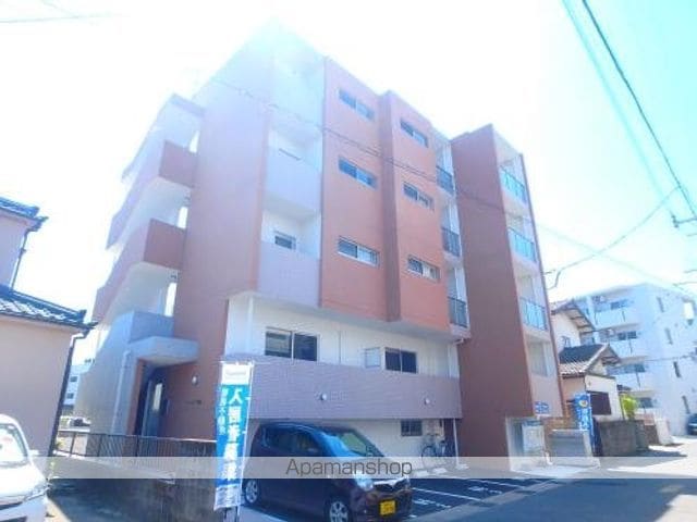 ローゼン下荒田の外観写真