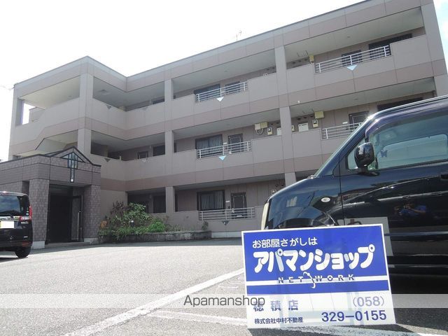 オリンピア Eの外観写真