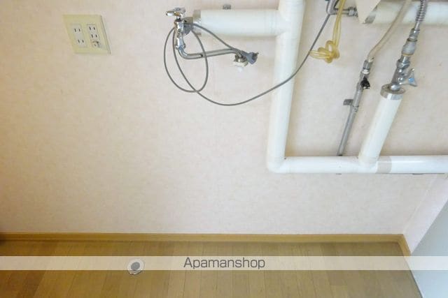 ARM8の内装写真