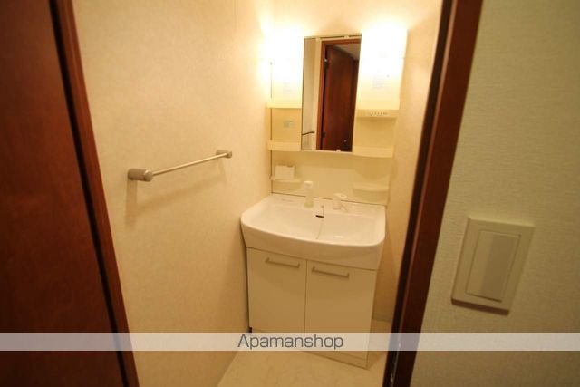 フォレステージュ江坂垂水町の内装写真