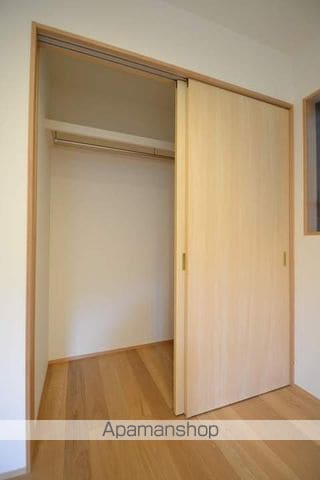 徳吉迎人の内装写真