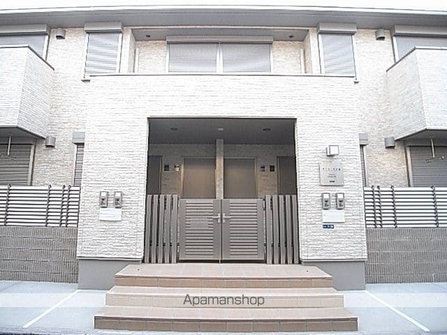 サンセール尼崎の玄関写真
