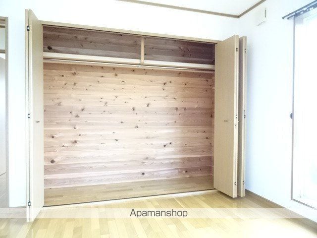 大平台2丁目13-17貸家の内装写真