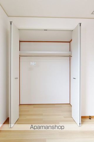 プラザ・ルミエール弐番館 A棟の内装写真